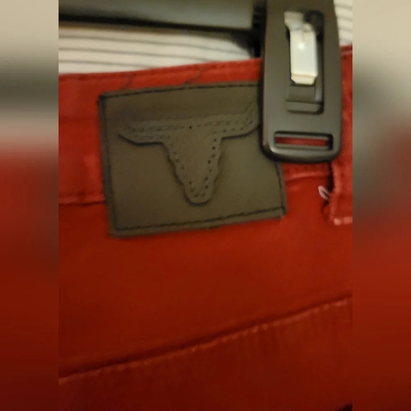 L&B Lucky & Blessed Red M8d-Rise Boyfriend Jeans Size 18 Frayed Hem 5 Pockets - Picture 4 of 6